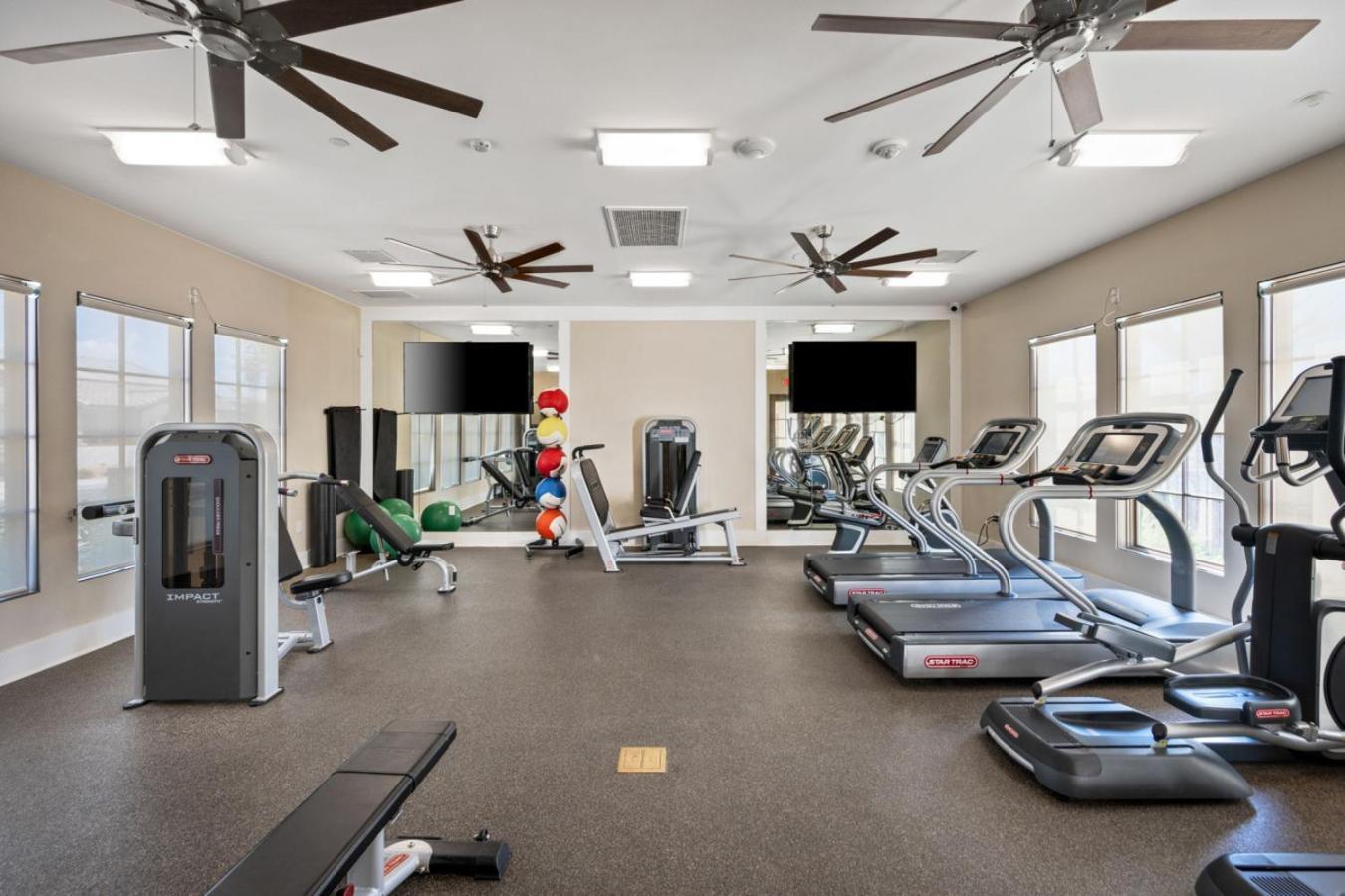 Modern Pga West Home Stadium Course All The Amenities ลากินตา ภายนอก รูปภาพ